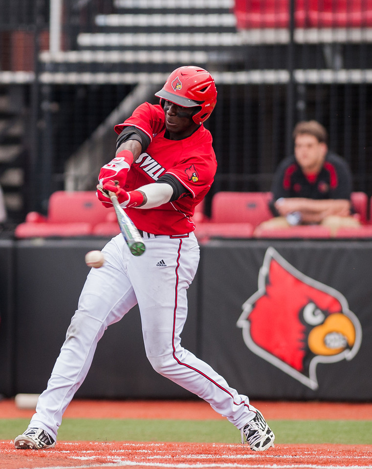 Louisville baseball heats up quickly on opening day - CardGame