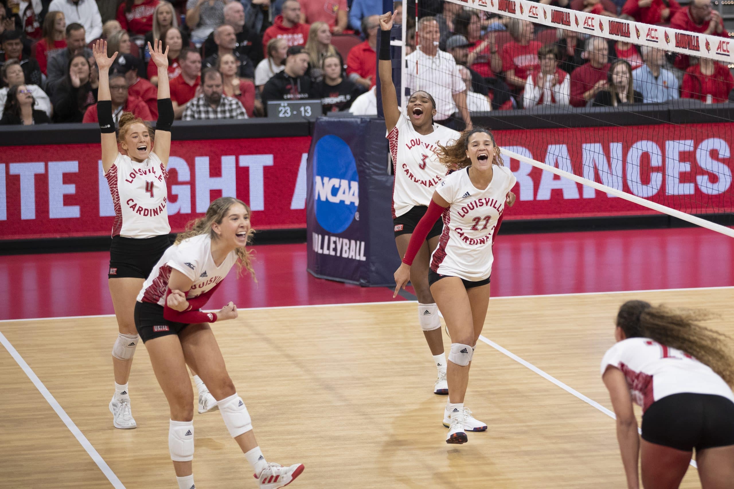 Women's Volleyball continues to impress, set to face Baylor in the ...